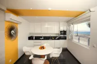 Ocean View by Azores Villas - parking