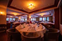 La Savoyarde Hotels in Val-d'Isere