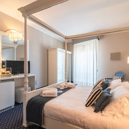 Hotel Anthony