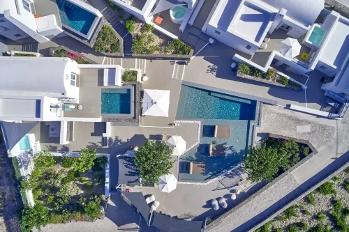 Nova Luxury Suites - Pysäköinti