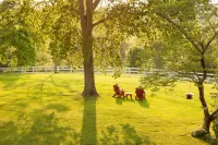 The Inn & Tavern at Meander Hotels in Locust Dale