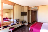 Hôtel Spa du Beryl St Brévin l'Océan Hotel dekat Atlantic Surf Academy