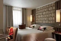 Hotel America - Nouto- ja jättöpalvelut