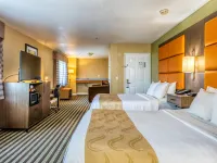 Quality Inn Salinas Hotels in Salinas