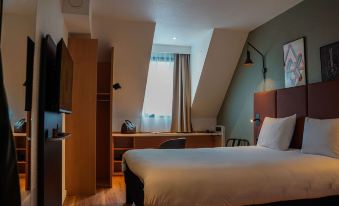 Ibis Bayeux Port-en-Bessin