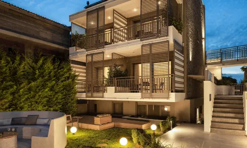 Eco Green Residences & Suites