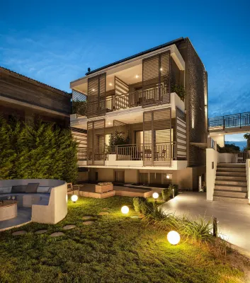 Eco Green Residences & Suites Hôtels à : Sarti