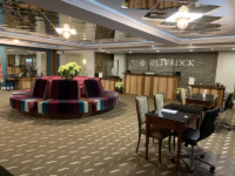 Split Rock Resort