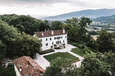 Villa San Liberale - Suites & Wellness - Villa Veneta Các khách sạn gần Fontane Lombardesche di Feltre