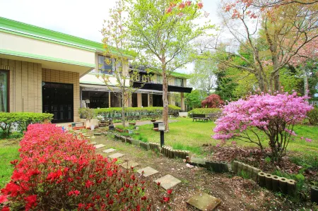 Kounso Отели рядом с достопримечательностью «Yamanakako Onsen Benifuji no Yu hot spring»