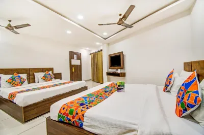 FabHotel Rajnandani Residency Bhawarkua Hotels near Vestige DLCP