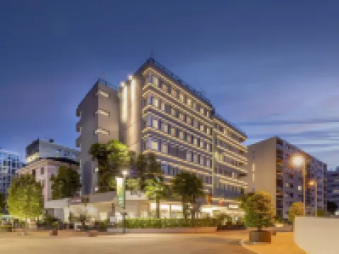 ホテル アドミラル ルガノ ルガノのホテル