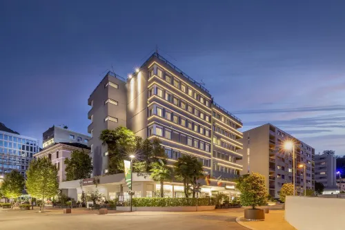 Hotel Admiral Lugano - Parvekkeita