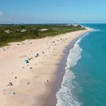 Seaspray Surf Lodge - Beach