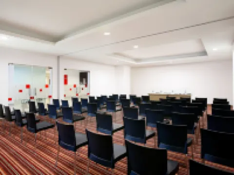 Amaris Hotel Season City Hotels in West Jakarta