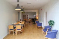 Oscar Lodge Hotels in Northampton
