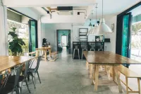 Bluemoon Hotels in Cha-am