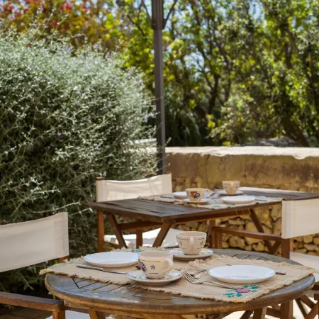 Agriturismo Alonì Costarella Masseria