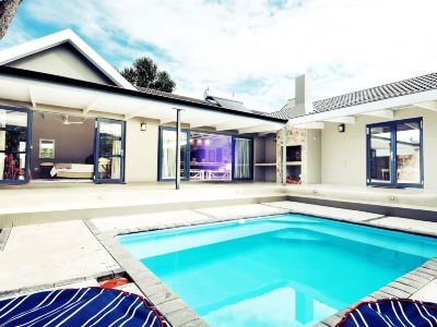 Ocean Breeze by the Oyster Collection
