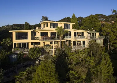 Allegra House Hotels in der Nähe von Bay of Islands Holiday Park