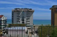 Hotel Hollywood - con vista mare
