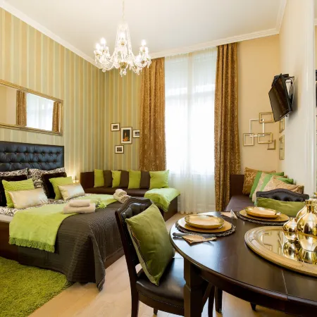 Budapest Holidays Harmony Отели рядом с достопримечательностью «Мост Эржебет»