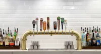 Anaheim Hotel - Barer