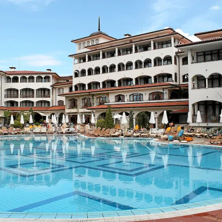 Helena Park - Ultra All Inclusive