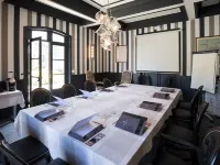 Domaine de Joinville & Spa Hotels in Eu