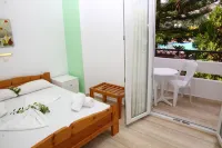 Nikos Apartments - balcony
