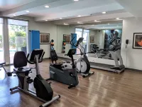 Best Western Plus Commerce Hotel - Gym