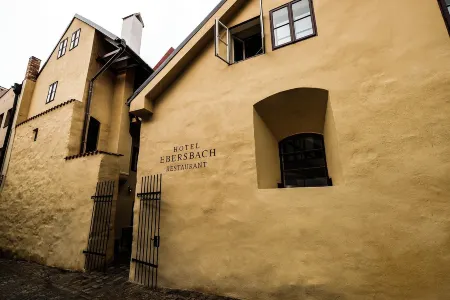 Hotel Ebersbach Отели в г. Чески-Крумлов