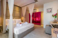 Lobelia Luxury Suites - شرفة