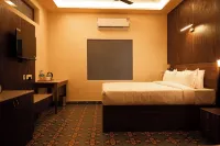 Poojaris Niranthara Kabini Hotels in Mysuru