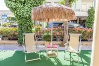 Hotel River Fronte Mare Con Piscina