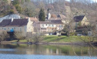 Logis-Hôtel Côté-Rivage