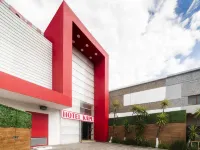 Hotel Kapu Hotel dekat Acropolis Puebla