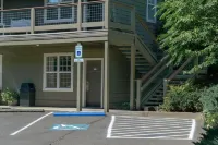 Wine Country Inn Hotels in Jacksonville