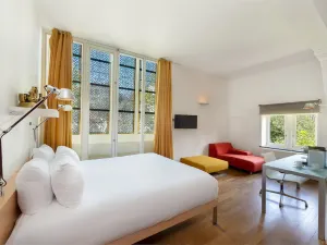 Kruisherenhotel Maastricht - Oostwegel Collection, Member of Design Hotels