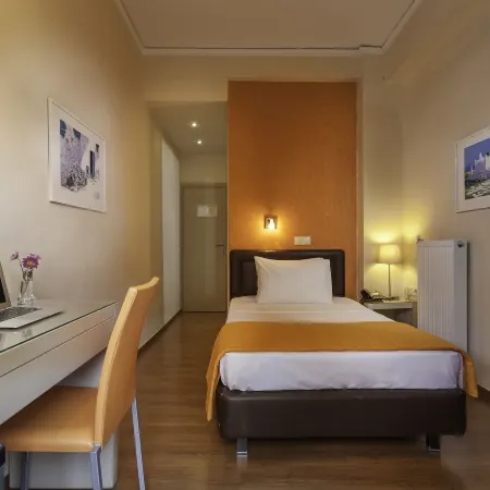 Lilia Hotel