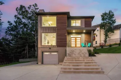Modern Escape by Avanstay Views, 10Min to Town