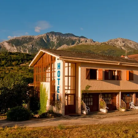 Hotel Torrecerredo