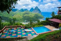 Samfi Gardens - Pools