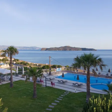 Renieris Hotel