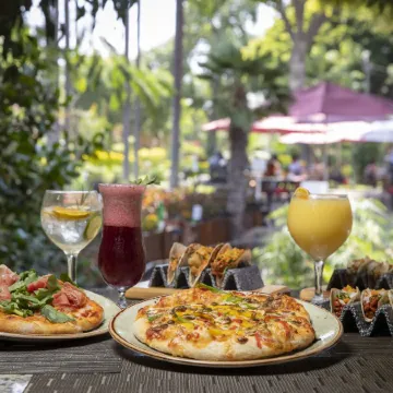 Hosteria Las Quintas Hotel Restaurante Bar