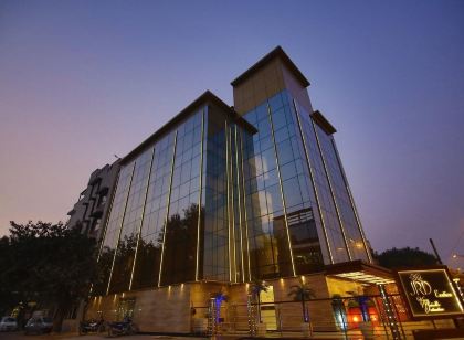 Hotel JRD Exotica-Business Hotel