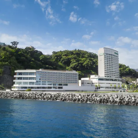 Atami Korakuen Hotel Отели рядом с достопримечательностью «Kinomiyajinja»