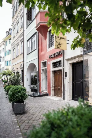 Goldenstern Townhouse