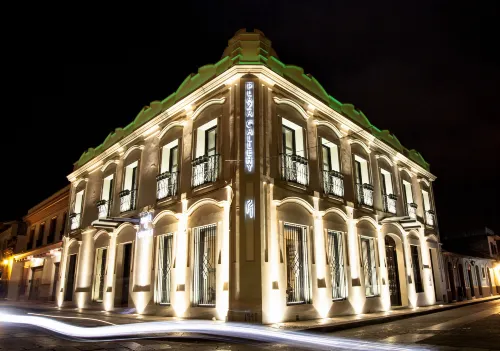 Plaza Gallery Hotel Boutique