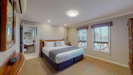 Quantum Lodge Motor Inn Отели рядом с достопримечательностью «Зоопарк Гамильтон»